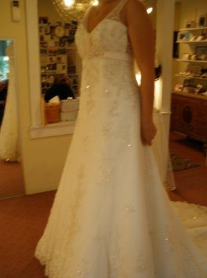 Ok,I think it's been a week or so...DRESSES PLEASE?! *whines