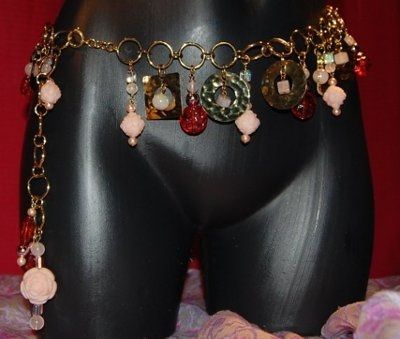 Found a swim-suit but need the jewlery to go with* Pict Attached