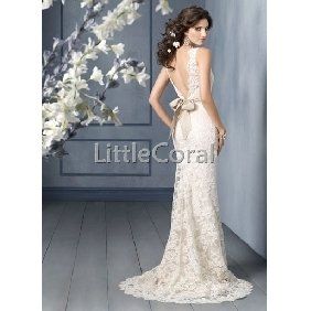 I like my dress but I dont LOVE it!!