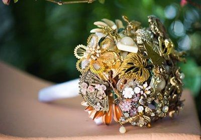 Please show me your bridesmaid bouquets