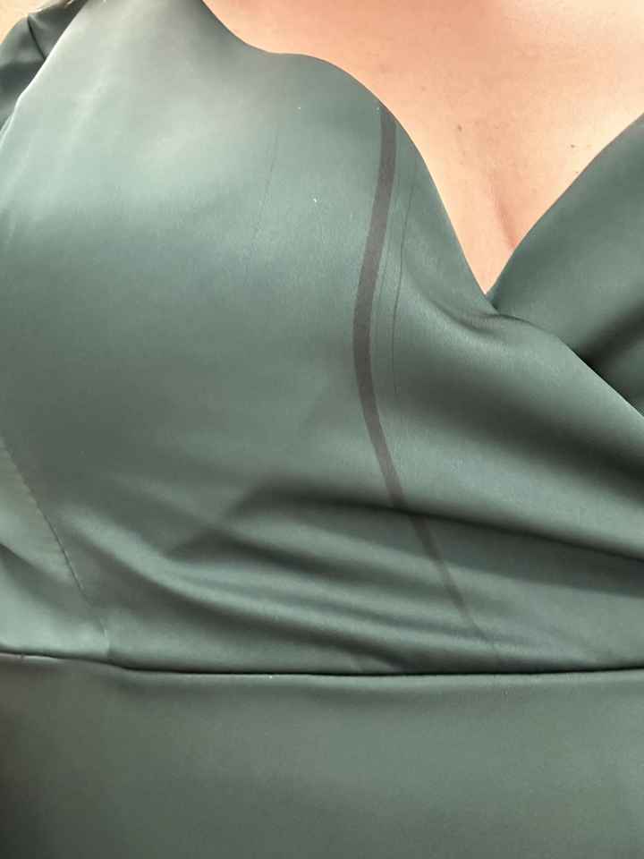 Polyester Dress suddenly getting stripes - 1