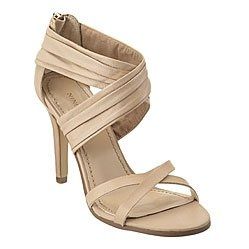 Fashion help needed... can't find shoes!
