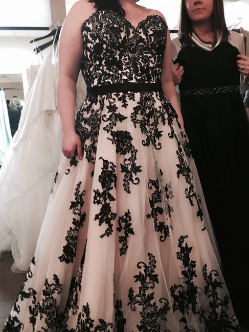 Black and White Wedding Dress Help!