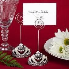 Needs help with wedding theme any ideas?