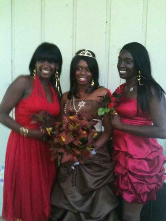 Mismatched Bridesmaids!