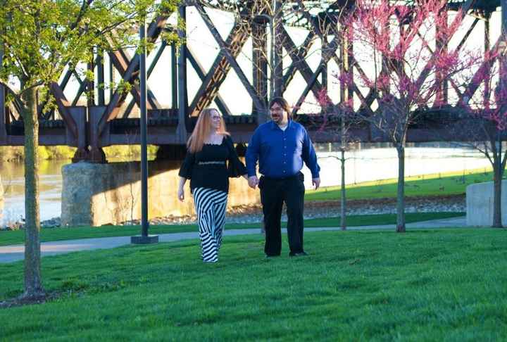 What to wear for engagement photos