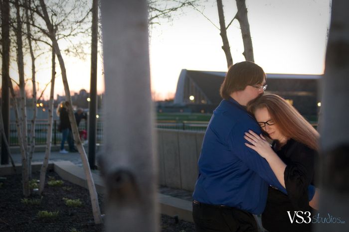 Show me your plus sized engagement pictures!