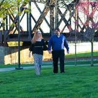 Let’s see those engagement photos!