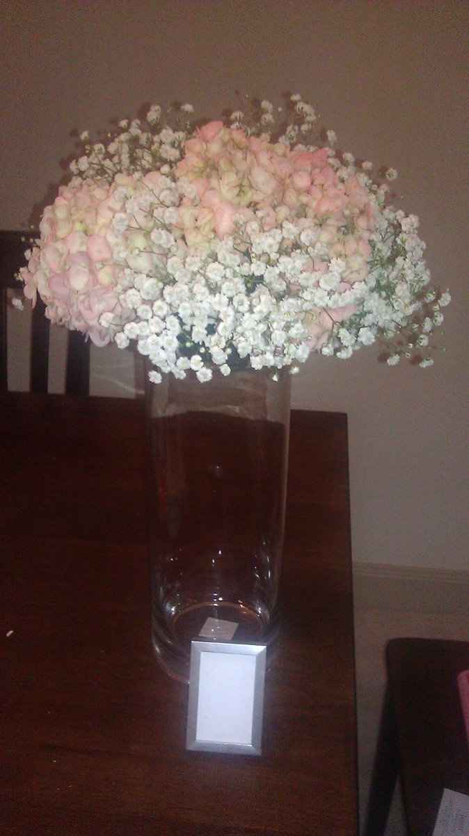 Oasis for centerpieces