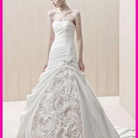 Plus size or full figured brides, let's see those gowns!