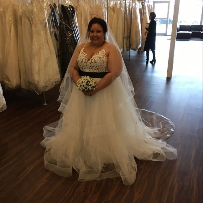 I wanna see your wedding dress!
