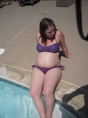 NWR Baby bump pictures