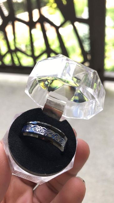 Mens engagement ring?