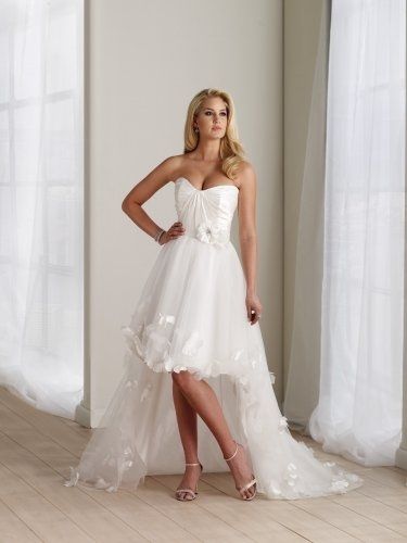 Intimate Maui Four Seasons Wedding - I'm STUCK on the dress...