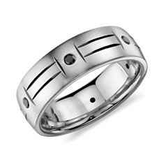anyone getting FI black diamond band?