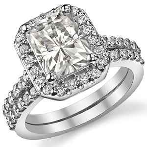 Show me your RING...engagement and/or wedding band :)
