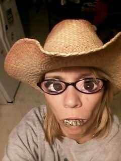**NWR**  PIC of Halloween Costume =)