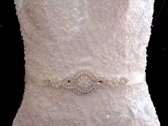 Calling all DIY Brides...I need you!