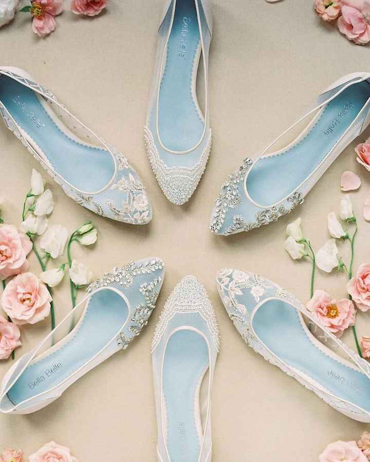 Bella belle flats top