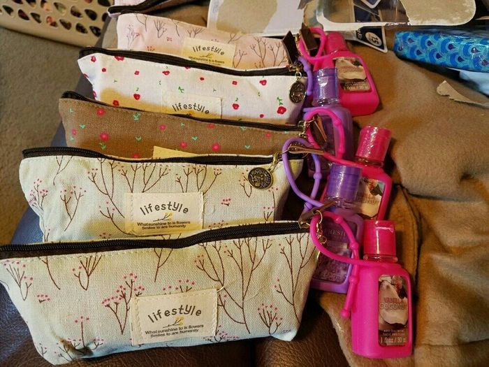 Bridesmaids gifts