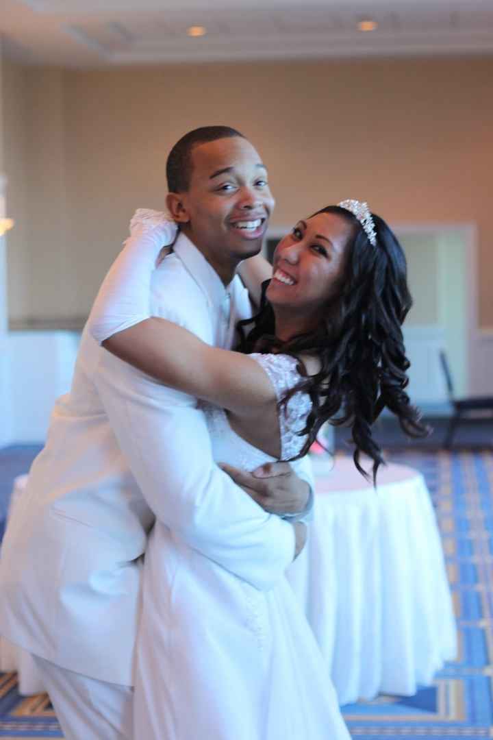 hey ladies, show me your..