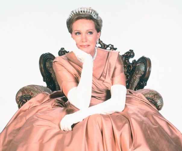 Julie Andrews 