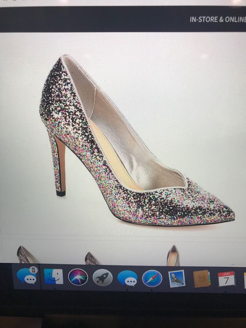 Let me see your shoes! - 1