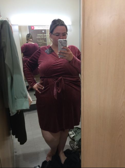 Engagement Photo Outfits - 1