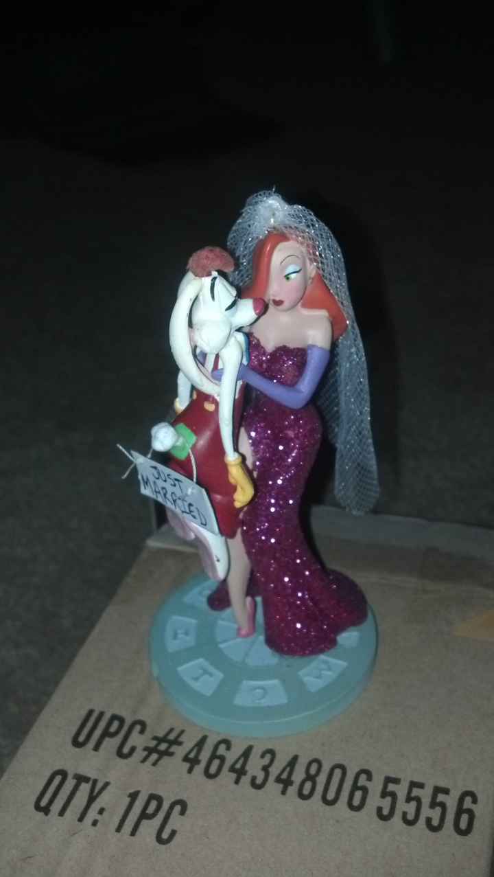 What does your cake topper look like?