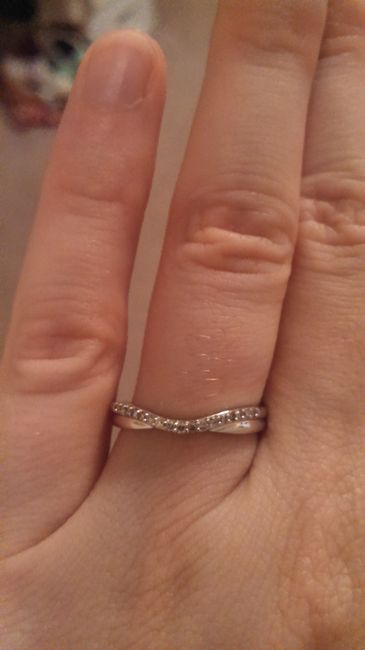 Show me your wedding band!