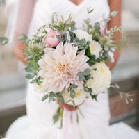 What Is Your Bouquet Style? 💐 - 1