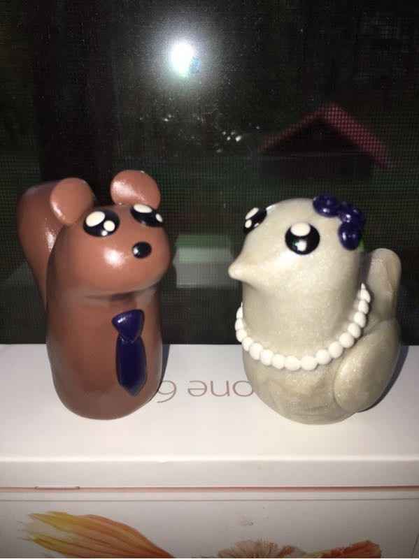 Guyzzzz! I got my cake toppers!