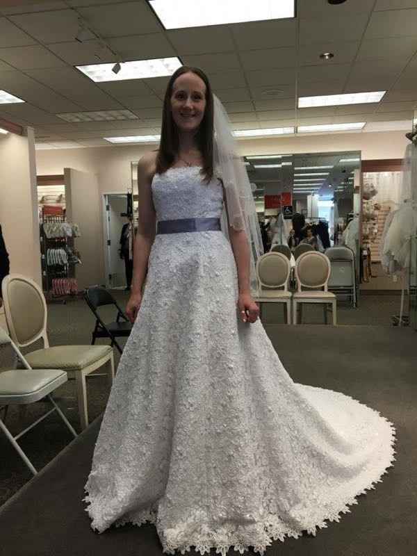 Let me see your DRESS!