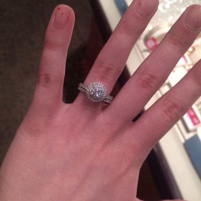 Let's see those rings! And for the Mrs lets see the bands with it ! I LOVE seeing everyone's bling:)