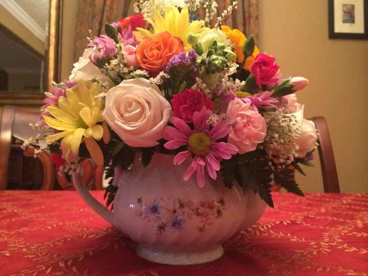 Centerpiece giveaway