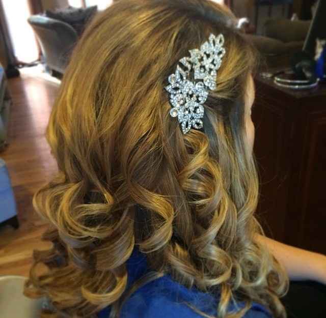 Anyone Wearing Hair Down?