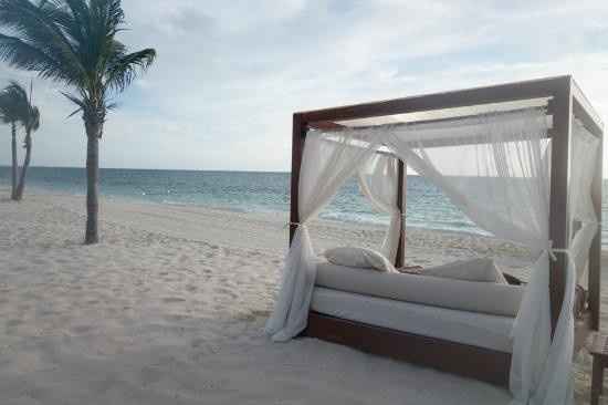 Show me those...Honeymoon Destinations!