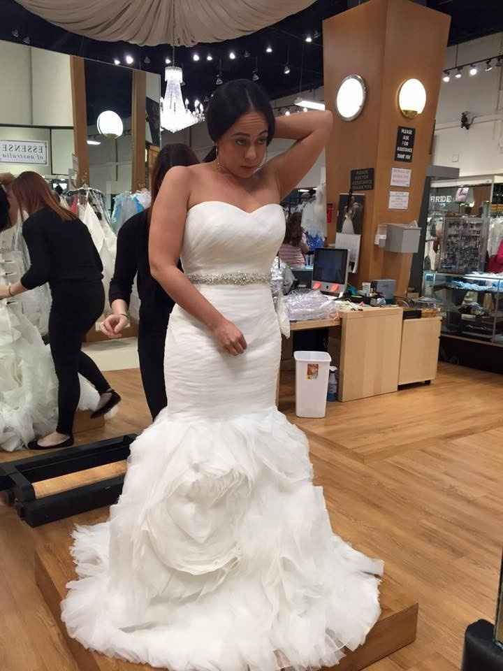 Let's show off our wedding gowns!