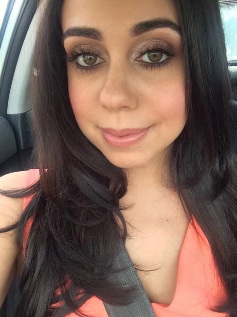 Anyone have pics of their overall wedding make up look, wearing false eyelashes?