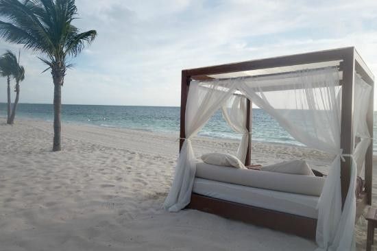 Show me those...Honeymoon Destinations!