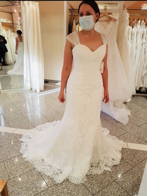 Feeling dress regret - is that normal? - 1