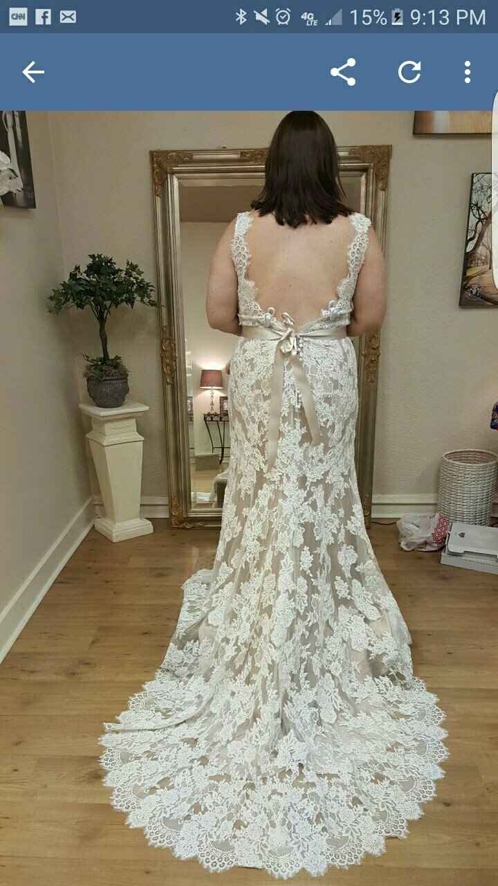 Let's see everyone's dresses