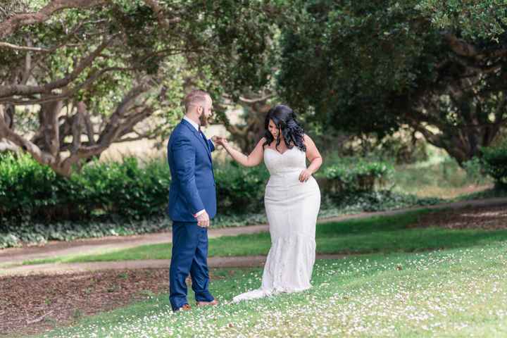 First look photos? - 1