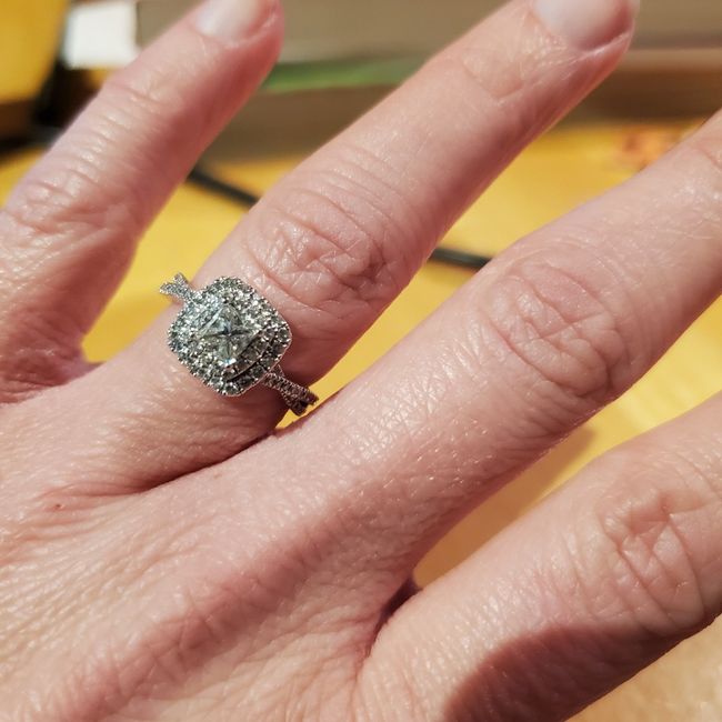 Brides of 2022! Show us your ring! 9