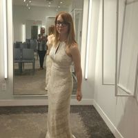Welp, I finally found a dress