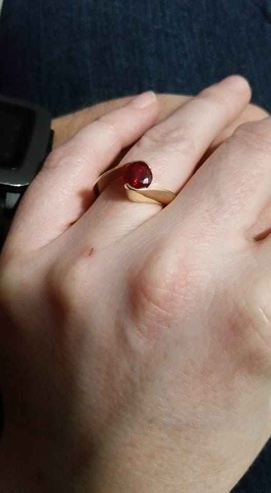 Show me your colored stone e-rings!