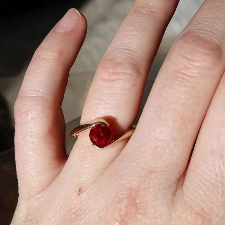 New engagement ring- show me your rings!