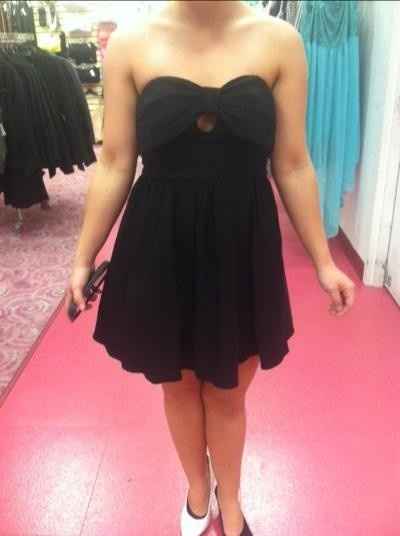 Bridesmaids dresses have finally been picked
