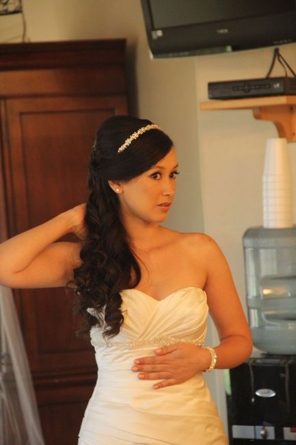 Anyone doing a half-up hairdo for your wedding?