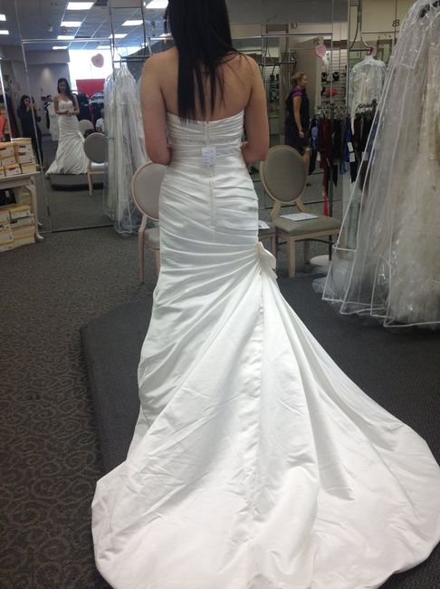 I found my dress!!!! **PICS**
